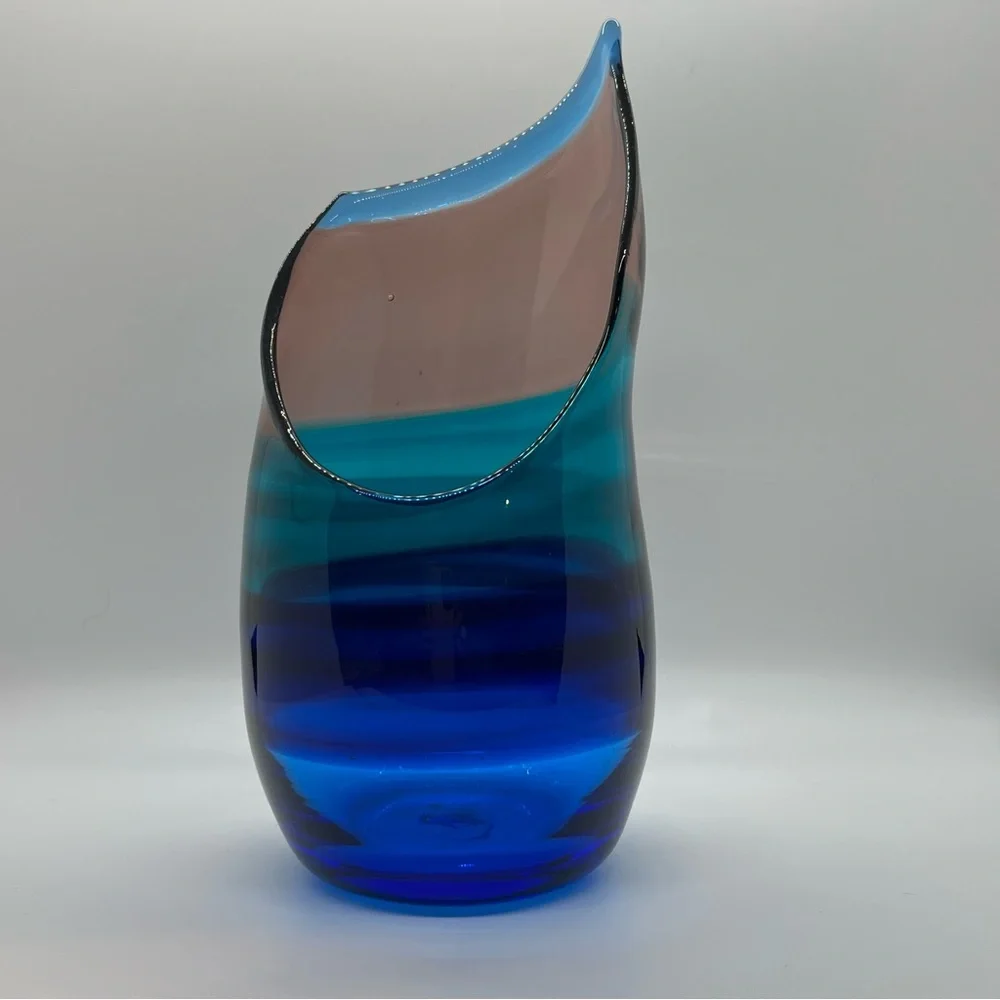 Stunning Kohomo “KOG” 9 inch Art Glass Vase Blue Turquoise and Lavender